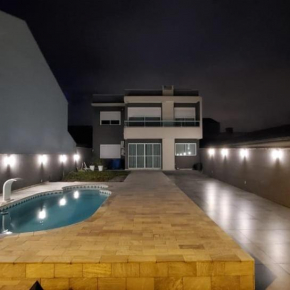 Excelente Casa em Matinhos com piscina aquecida